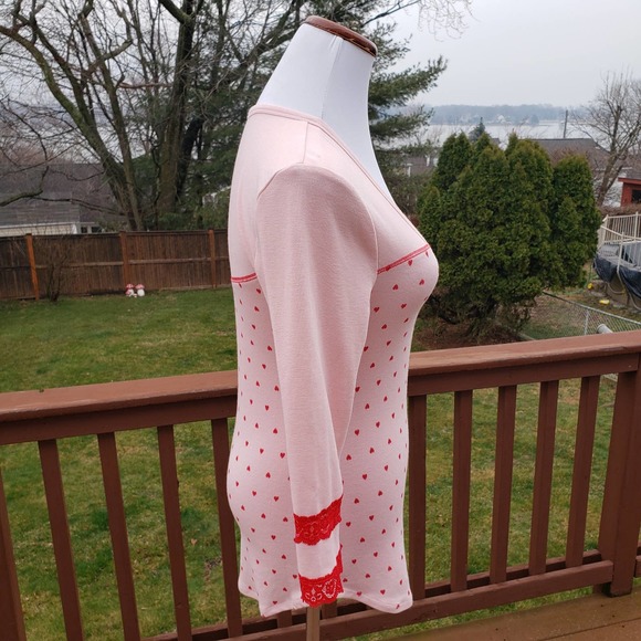 Lounge Sleep Top Pink Hearts Lace Intimates BETSY JOHNSON Sz M - Picture 9 of 12